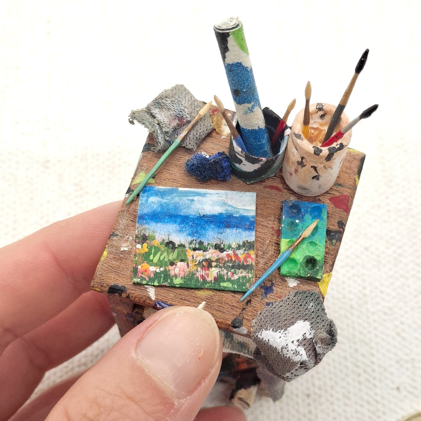 Small Artists Table