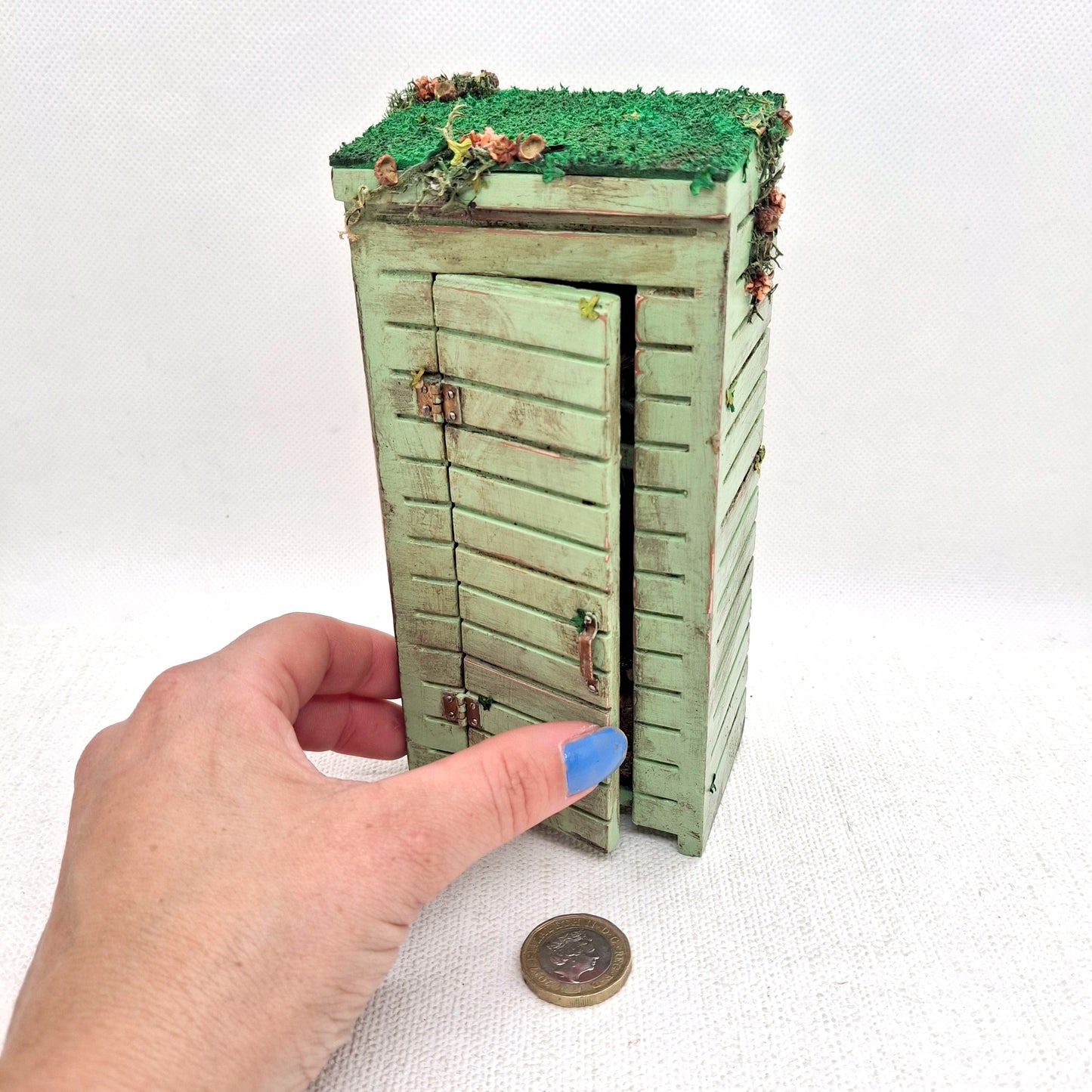 Miniature Potting Shed