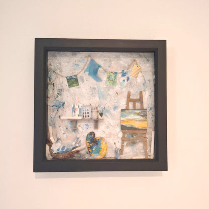 Large Framed Artists Diorama