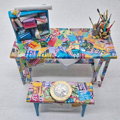 Decoupaged Artists Set