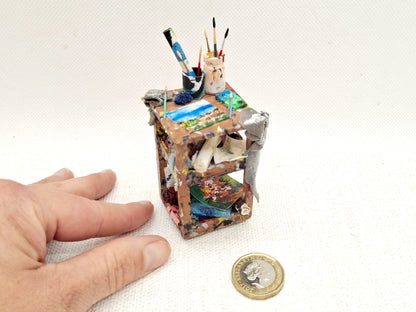 Small Artists Table