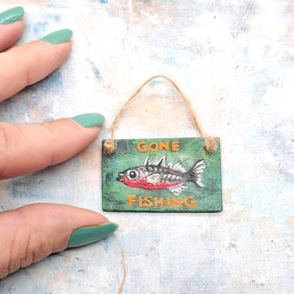 Miniature Gone Fishing Sign