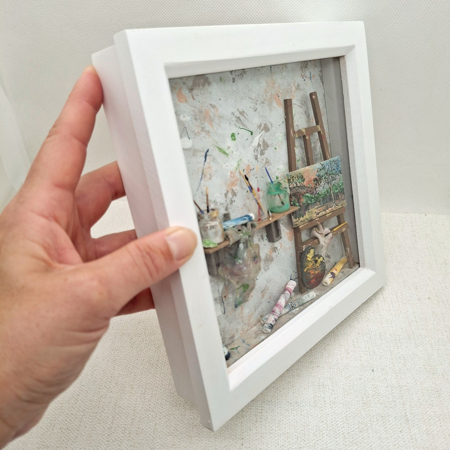 Art Studio Framed Diorama